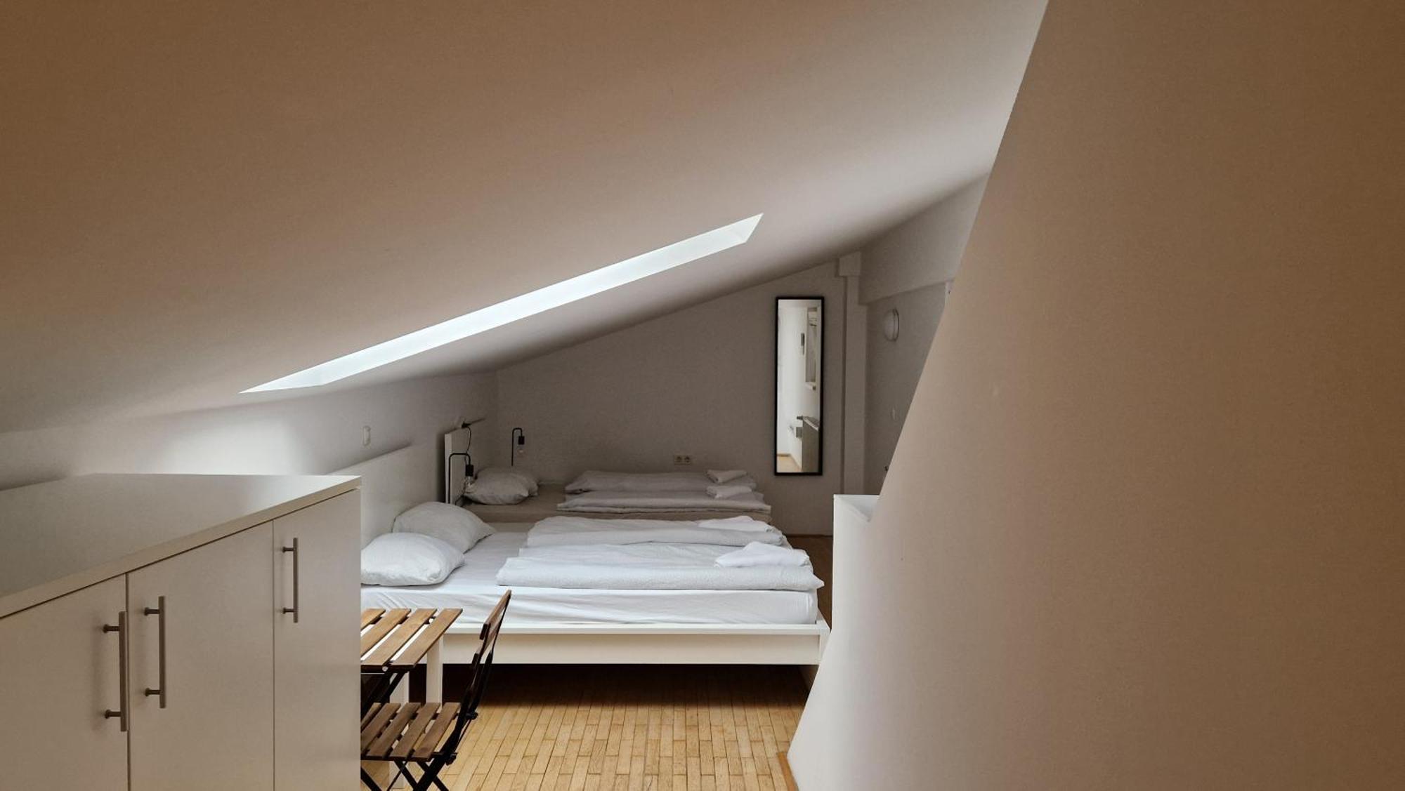 Guest house Rest Nest Ljubljana